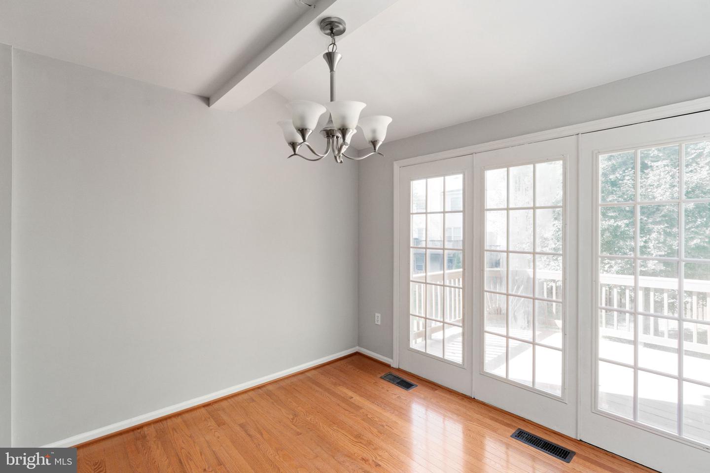 7512 Oldham Way Property Photo 22
