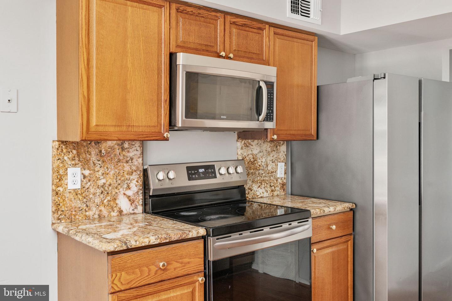 7512 Oldham Way Property Photo 23