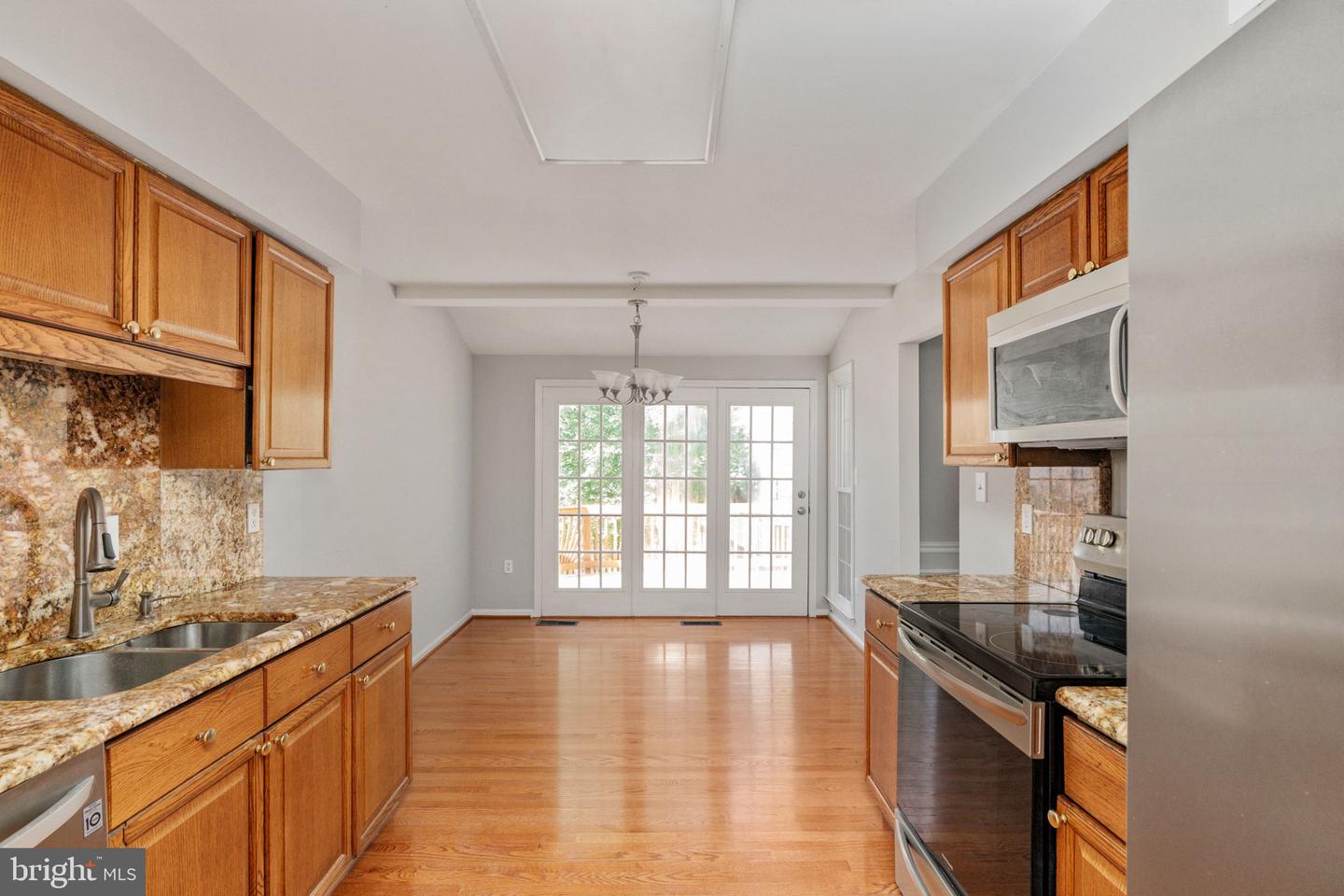 7512 Oldham Way Property Photo 24