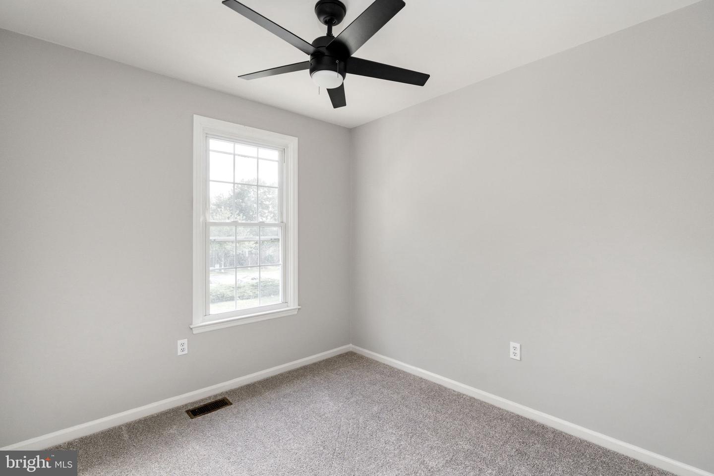 7512 Oldham Way Property Photo 29