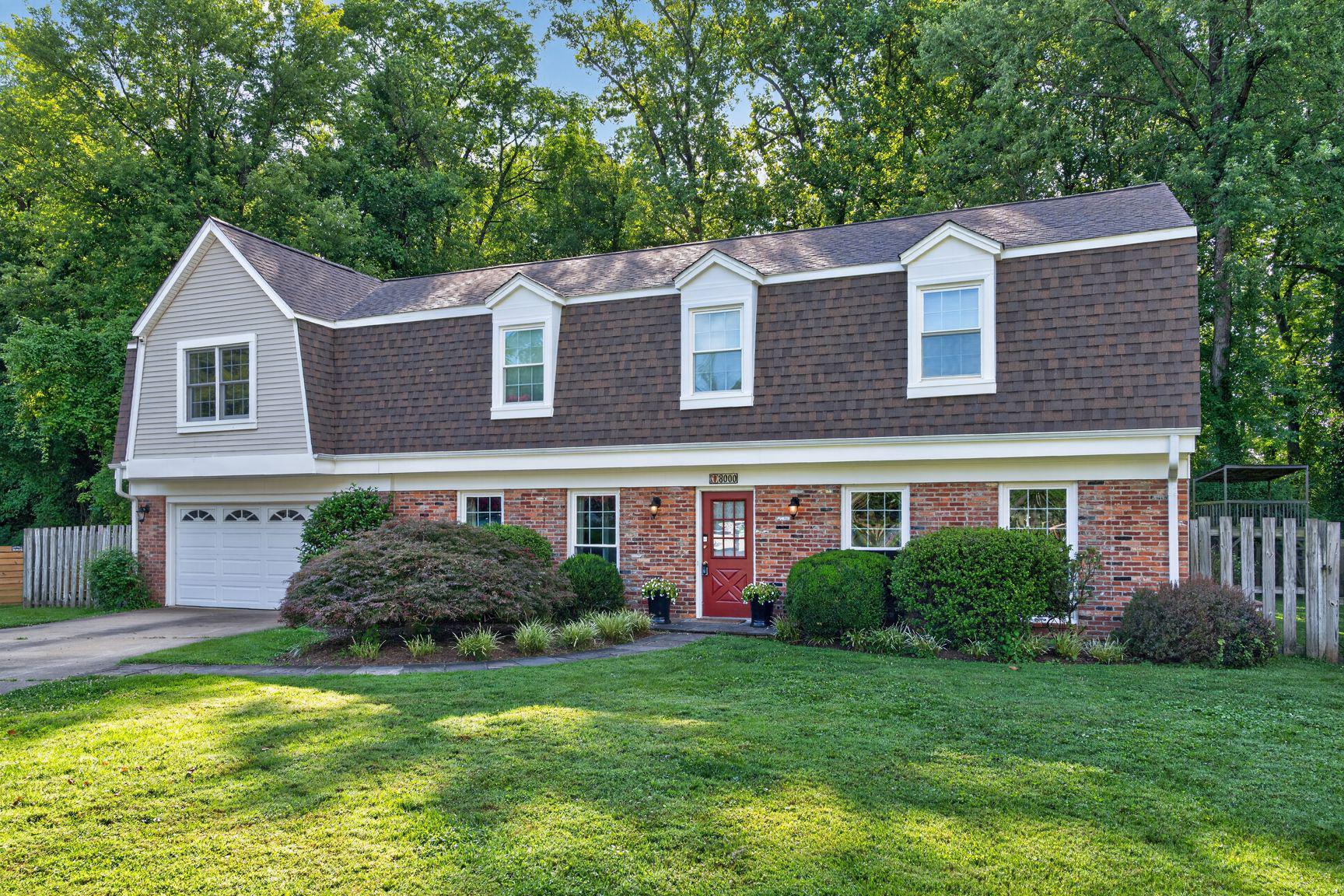 8000 Woodcroft Ct Property Photo 1