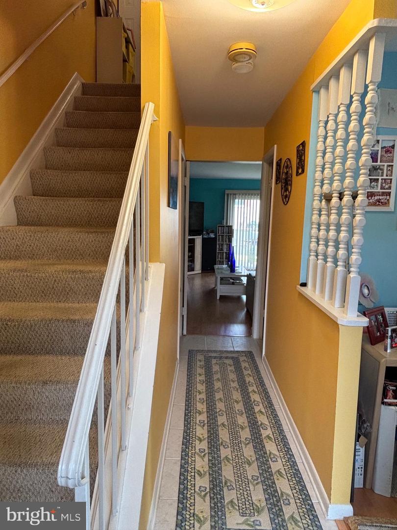 2100 Mager Dr Property Photo 6