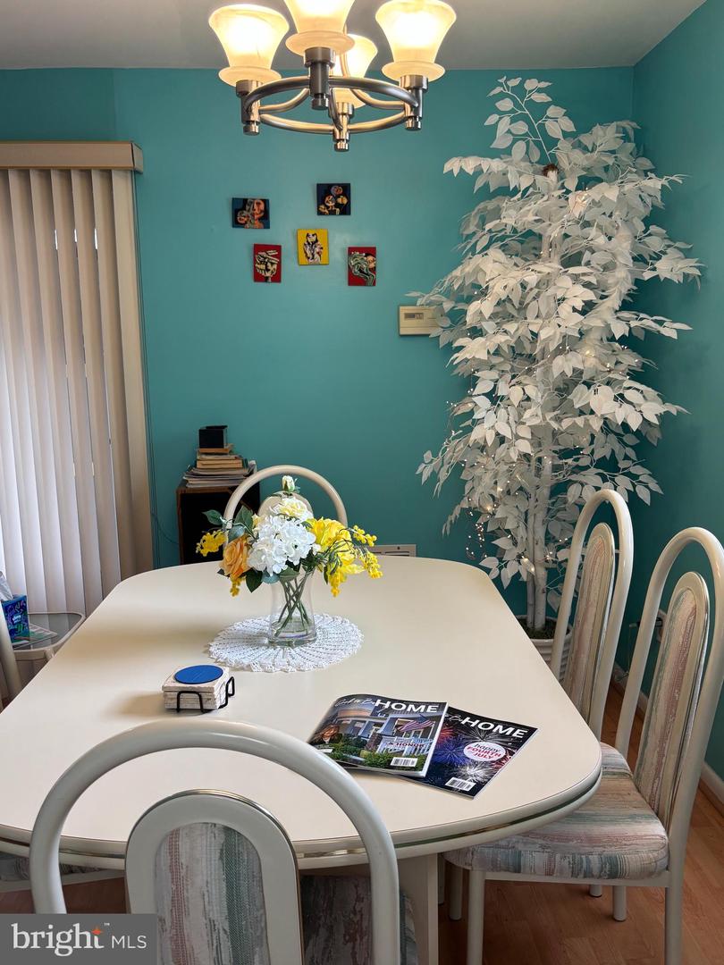 2100 Mager Dr Property Photo 10