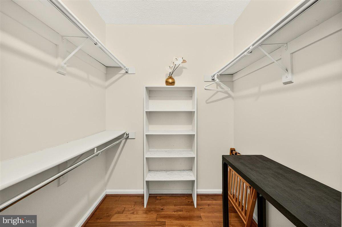 2316 Hunters Run Dr Property Photo 24