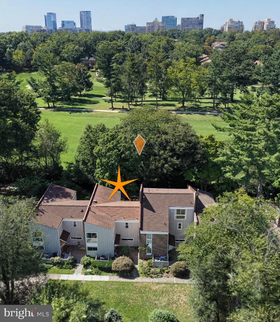 11480 Links Dr Property Photo 1