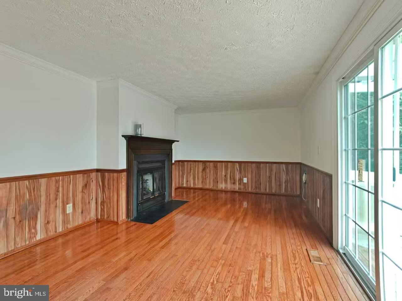 1705 Whitewood Ln Property Photo 10
