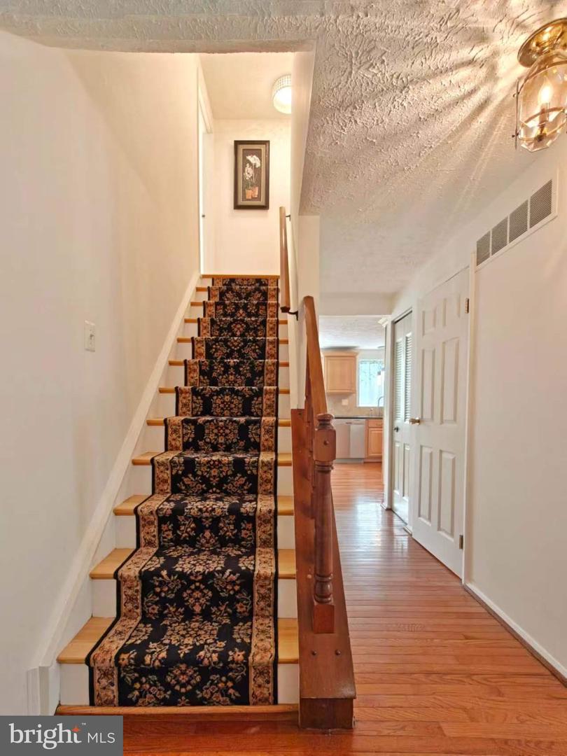 1705 Whitewood Ln Property Photo 13