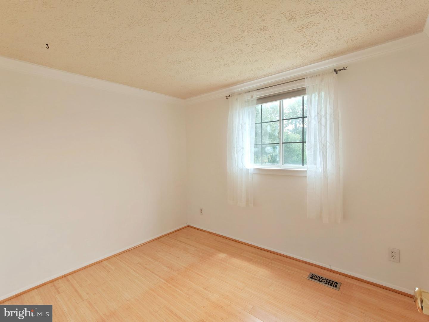 1705 Whitewood Ln Property Photo 17