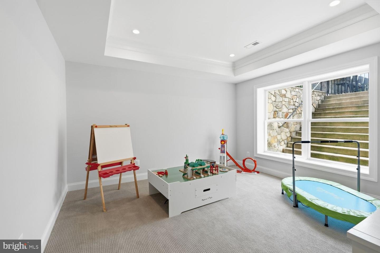 6909 Arbor Ln Property Photo 53