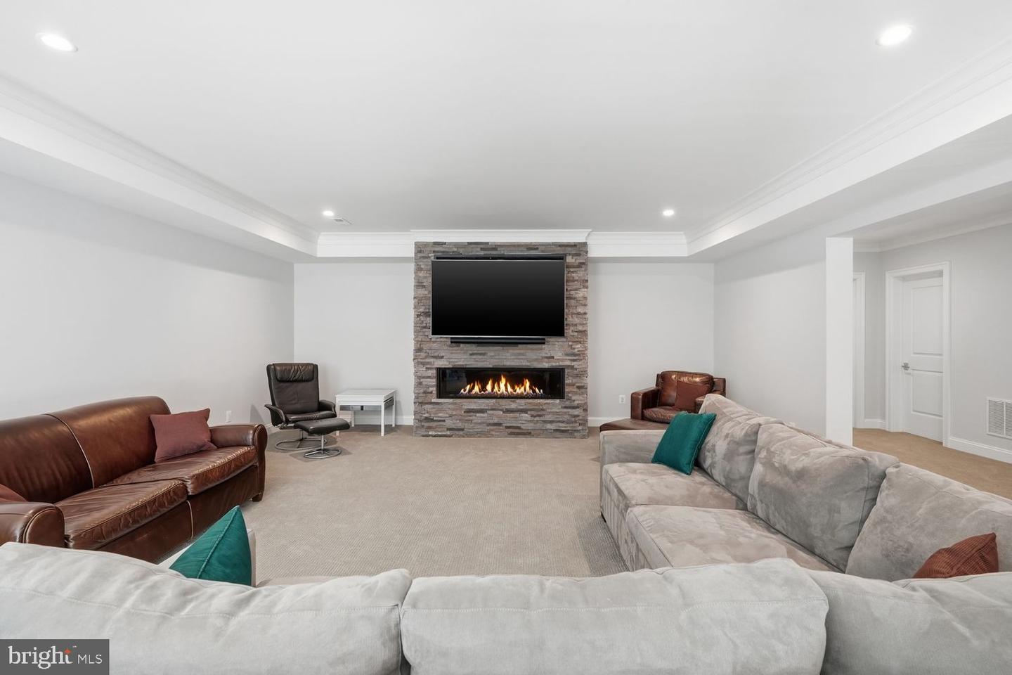 6909 Arbor Ln Property Photo 54