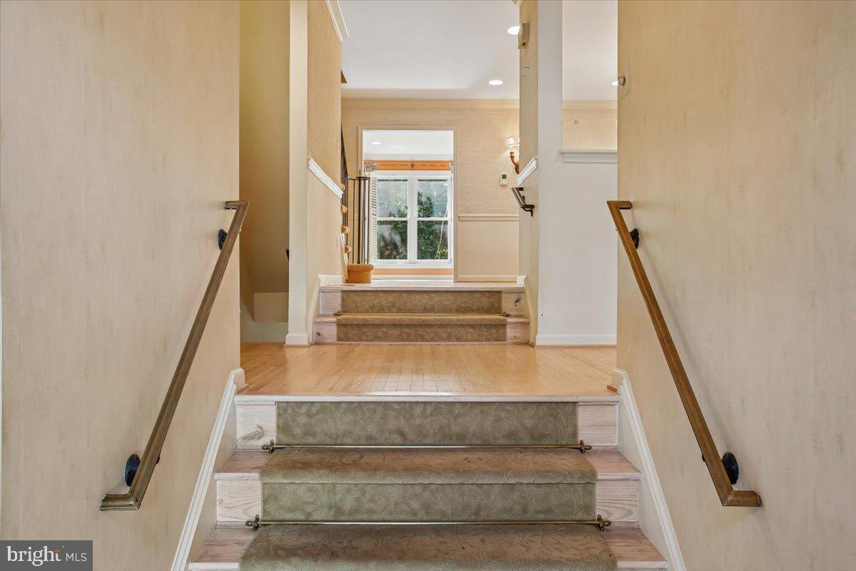 1403 Mclean Mews Ct Property Photo 4