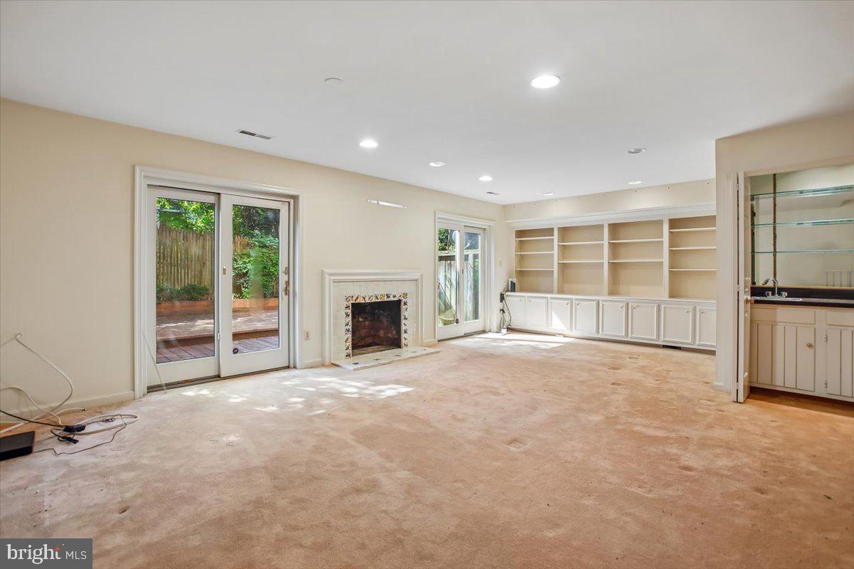 1403 Mclean Mews Ct Property Photo 43