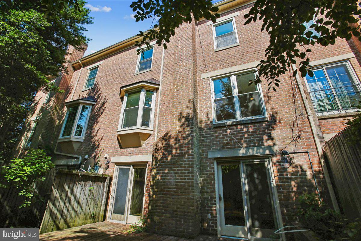 1403 Mclean Mews Ct Property Photo 66