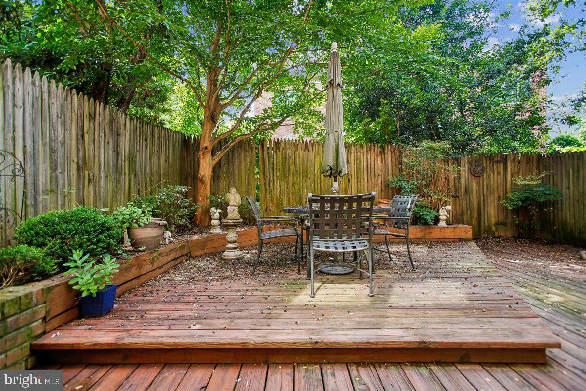 1403 Mclean Mews Ct Property Photo 79