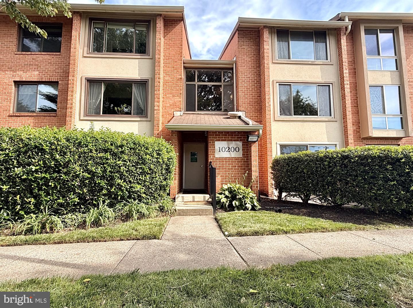 10200 Bushman Dr #104 Property Photo 1