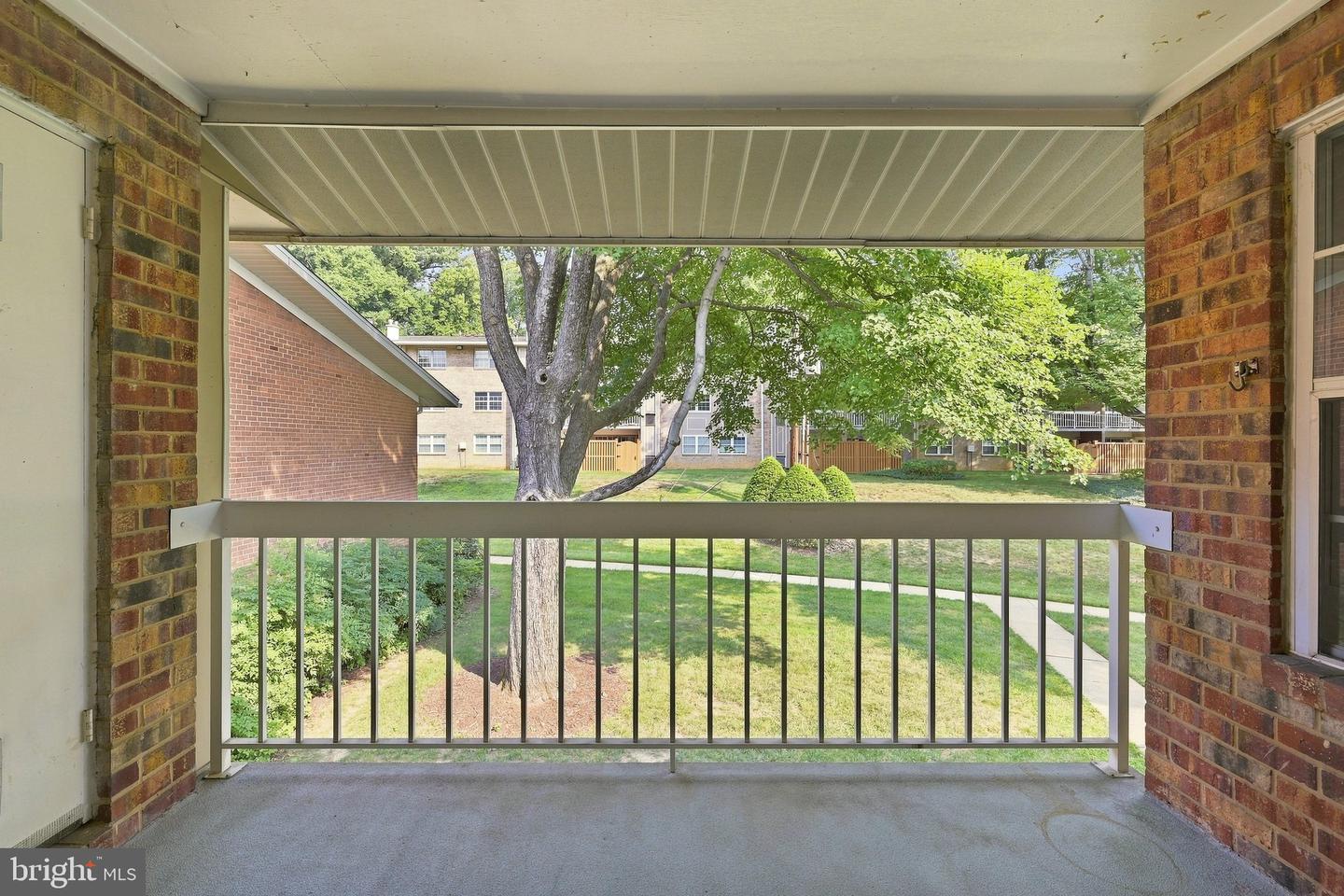 1914 Wilson #204 Property Photo 19