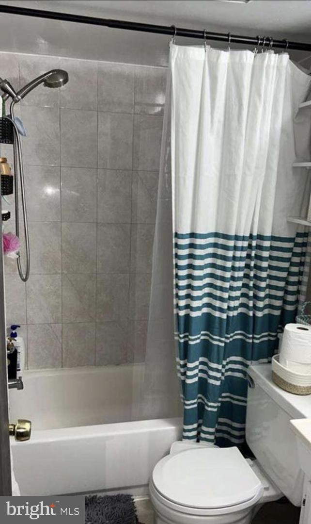 4911 Americana Dr #101 Property Photo 8
