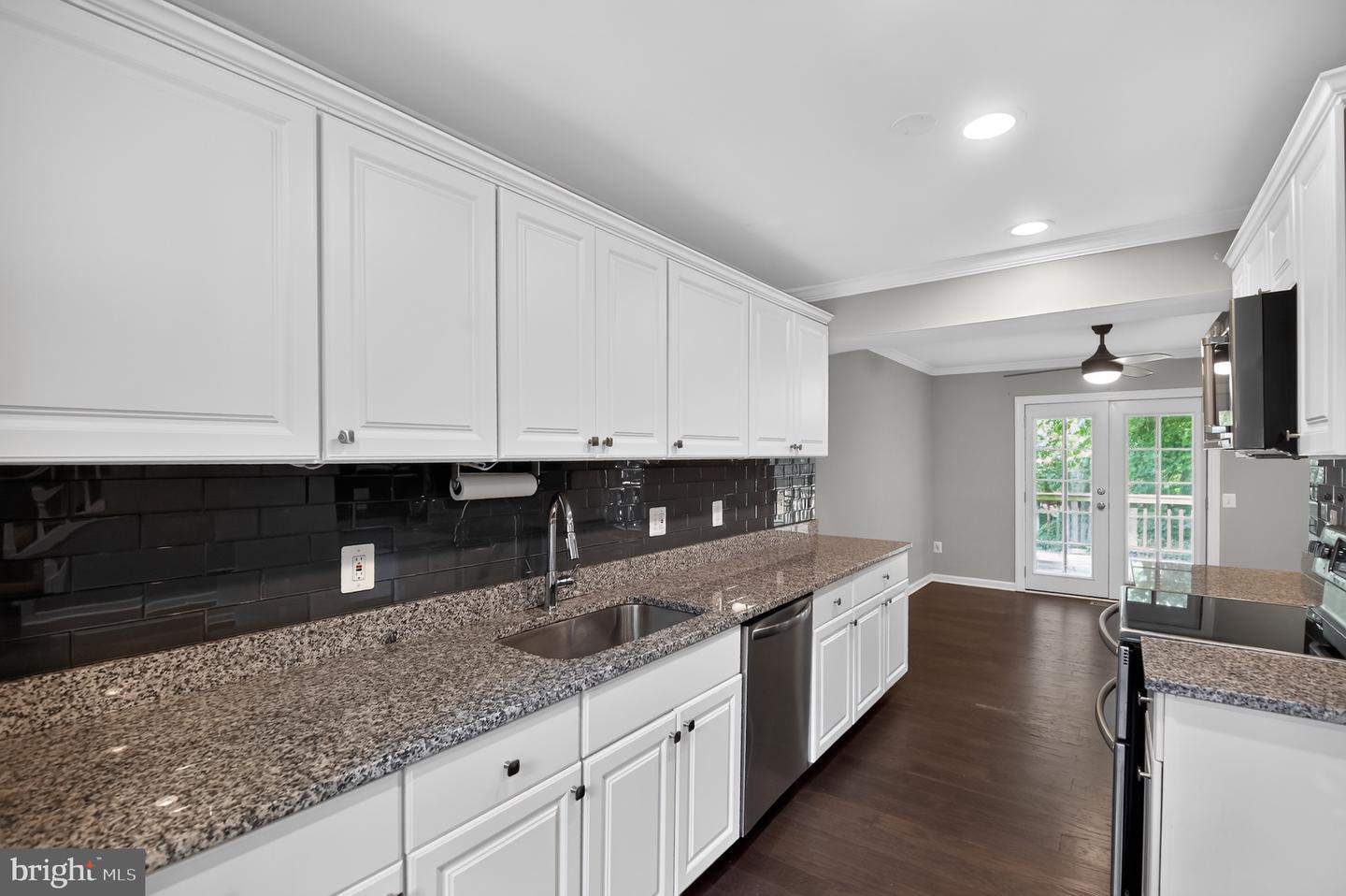 VAFX2331220 Property Photo 5