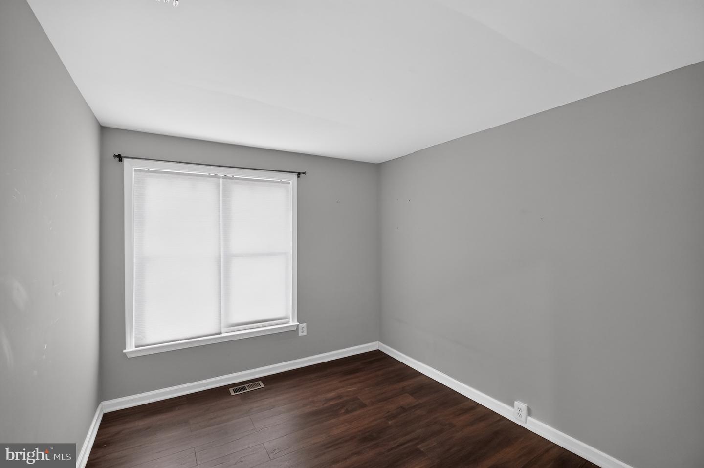 VAFX2331220 Property Photo 18