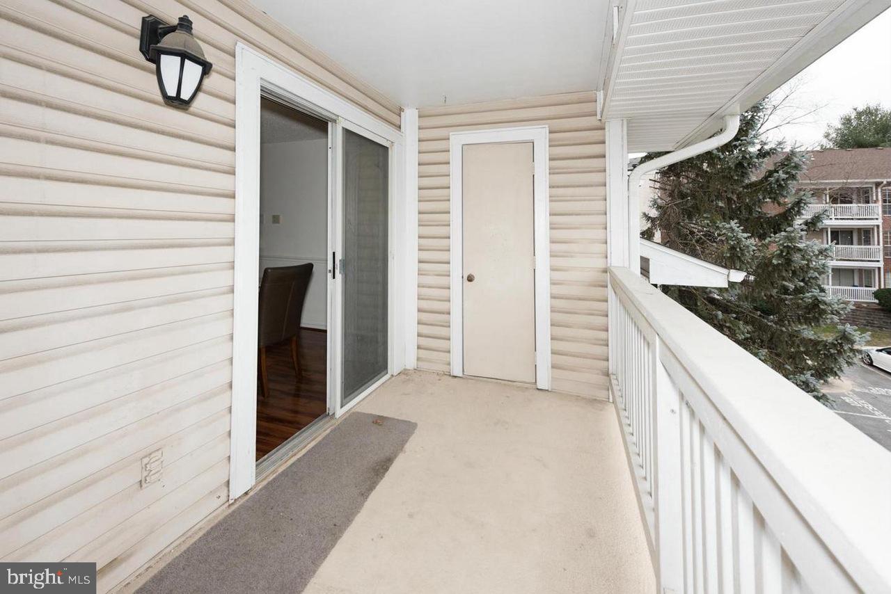 1519 Lincoln Way #301 Property Photo 8