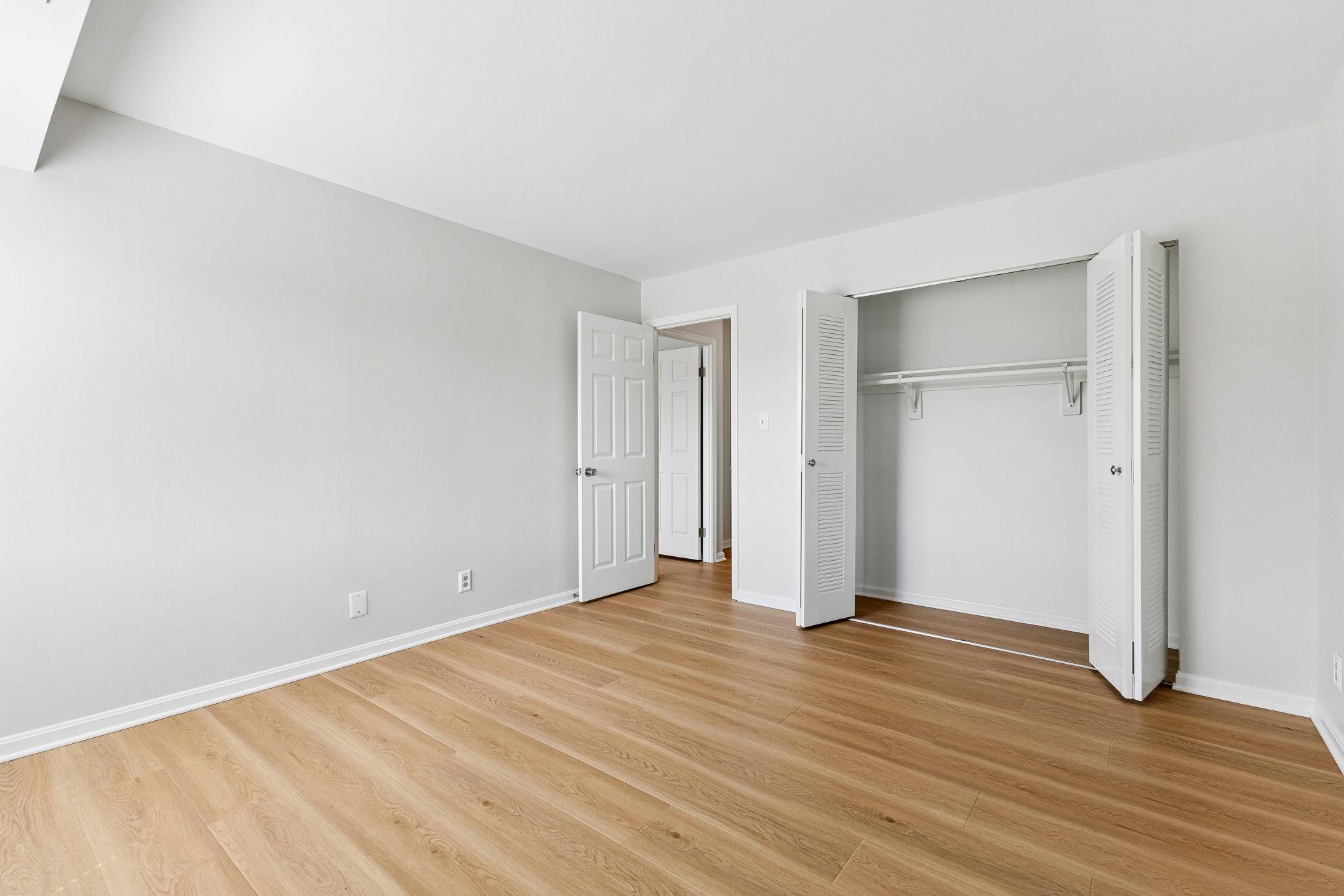 3800 Powell Ln #805 Property Photo 17