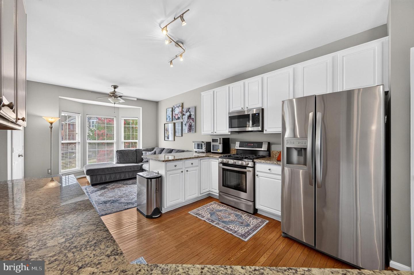 5201 Ballycastle Cir Property Photo 23