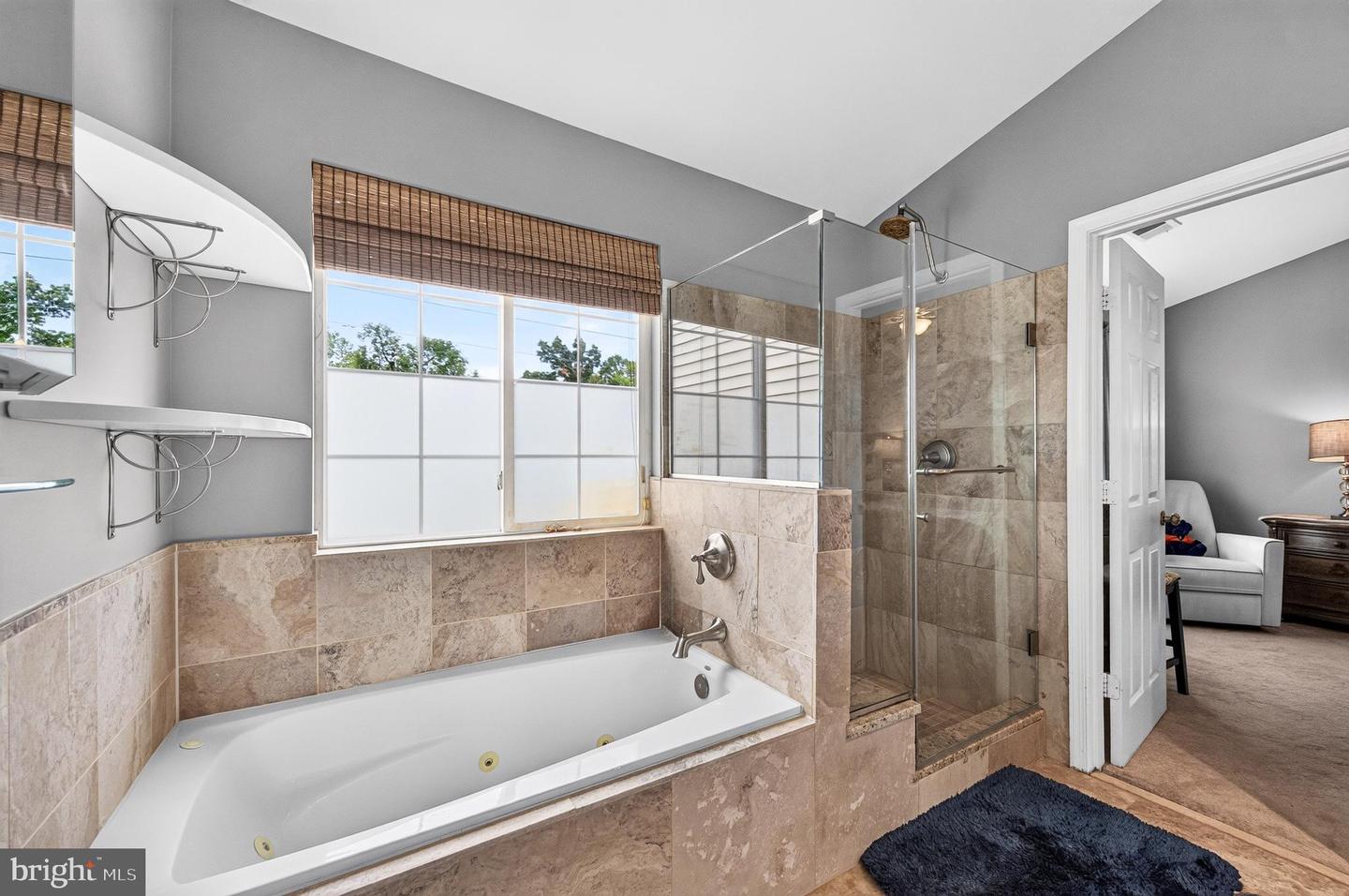 5201 Ballycastle Cir Property Photo 29