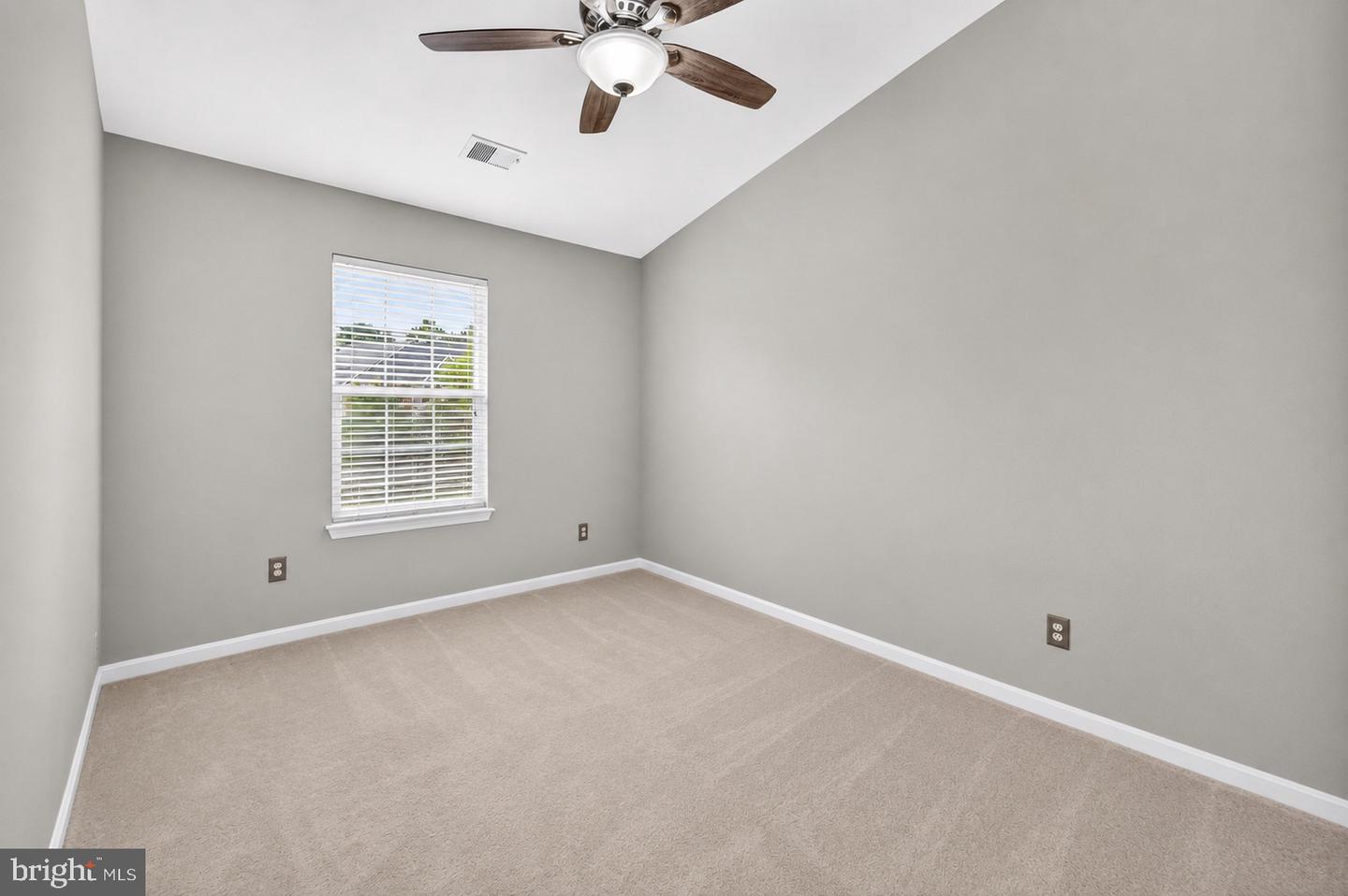 5201 Ballycastle Cir Property Photo 34