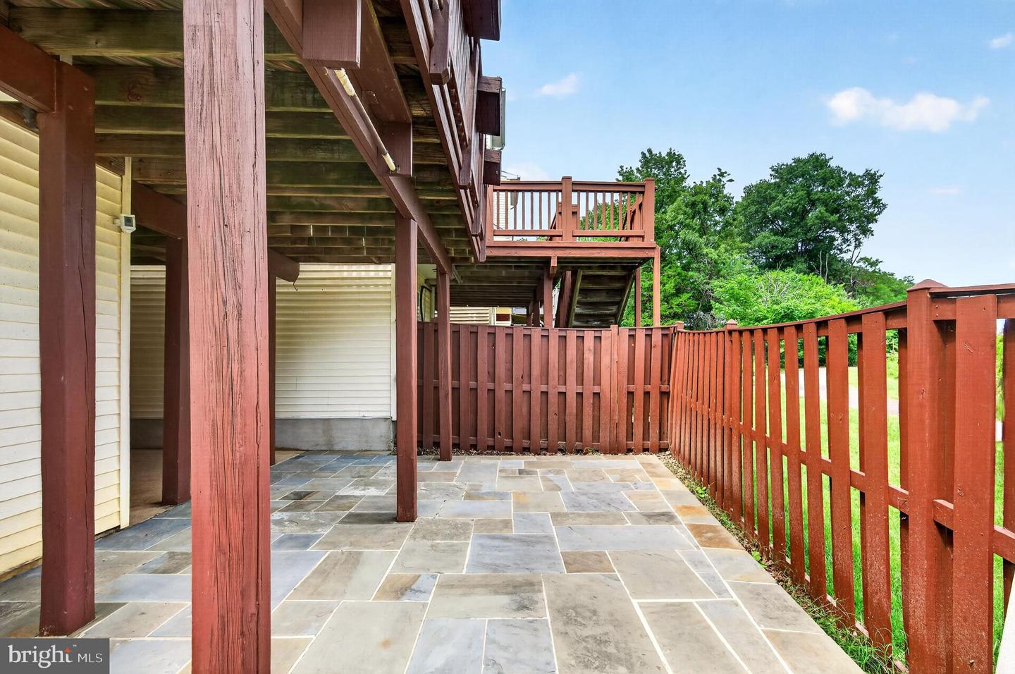 5201 Ballycastle Cir Property Photo 44