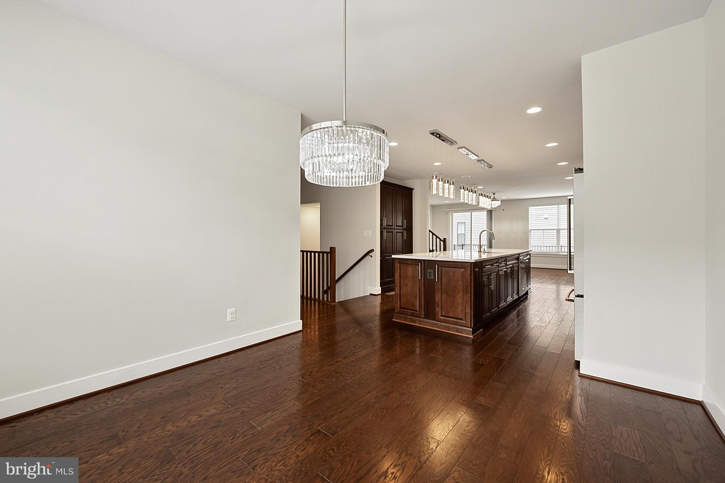 6230 Almerico Pl Property Photo 19