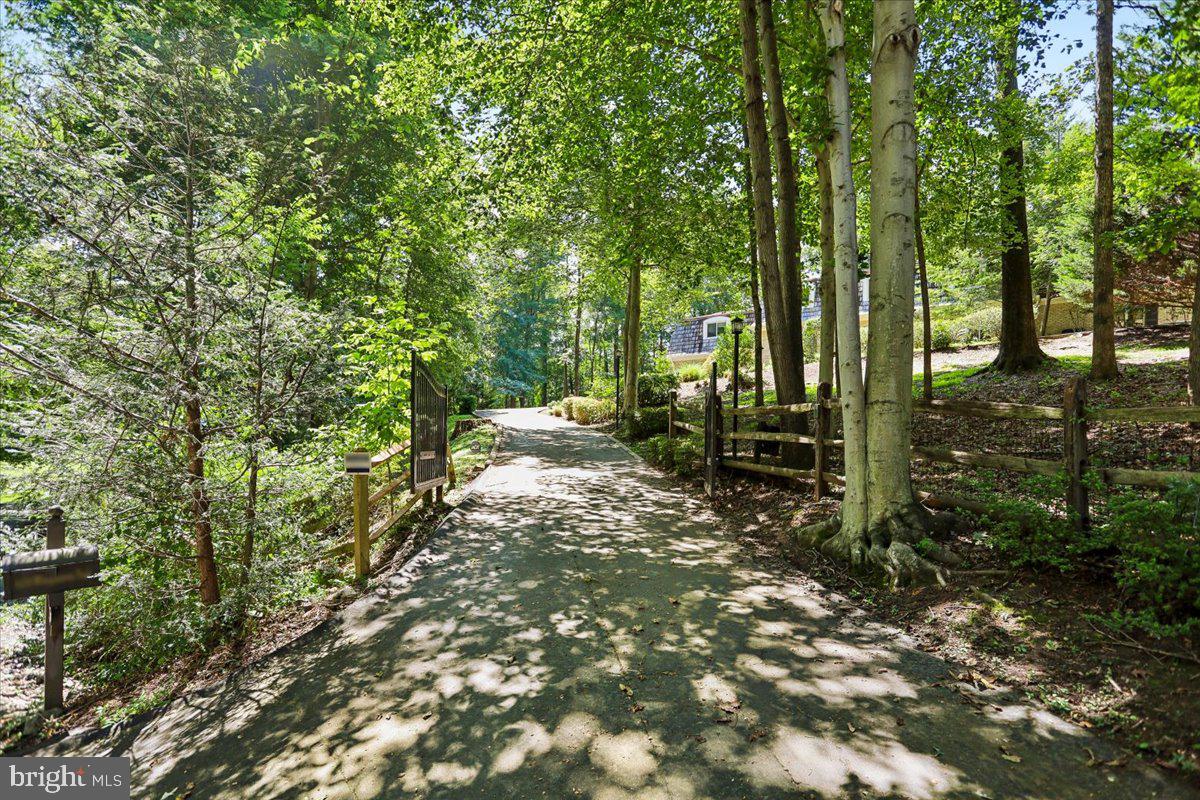 6310 Windpatterns Trl Property Photo 75