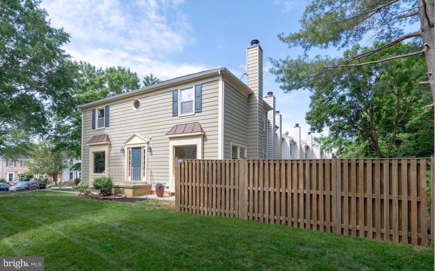 6120 Old Brentford Ct Property Photo 1