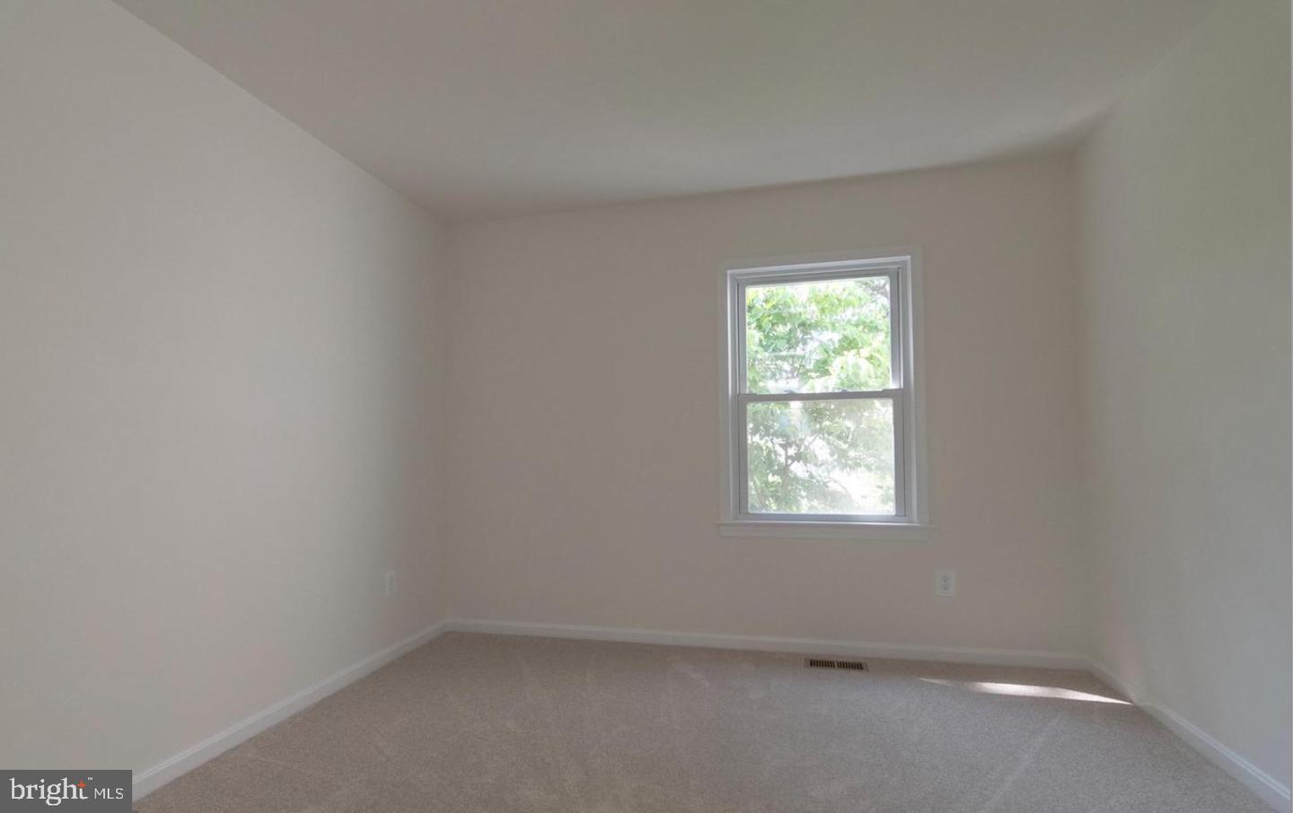 6120 Old Brentford Ct Property Photo 16