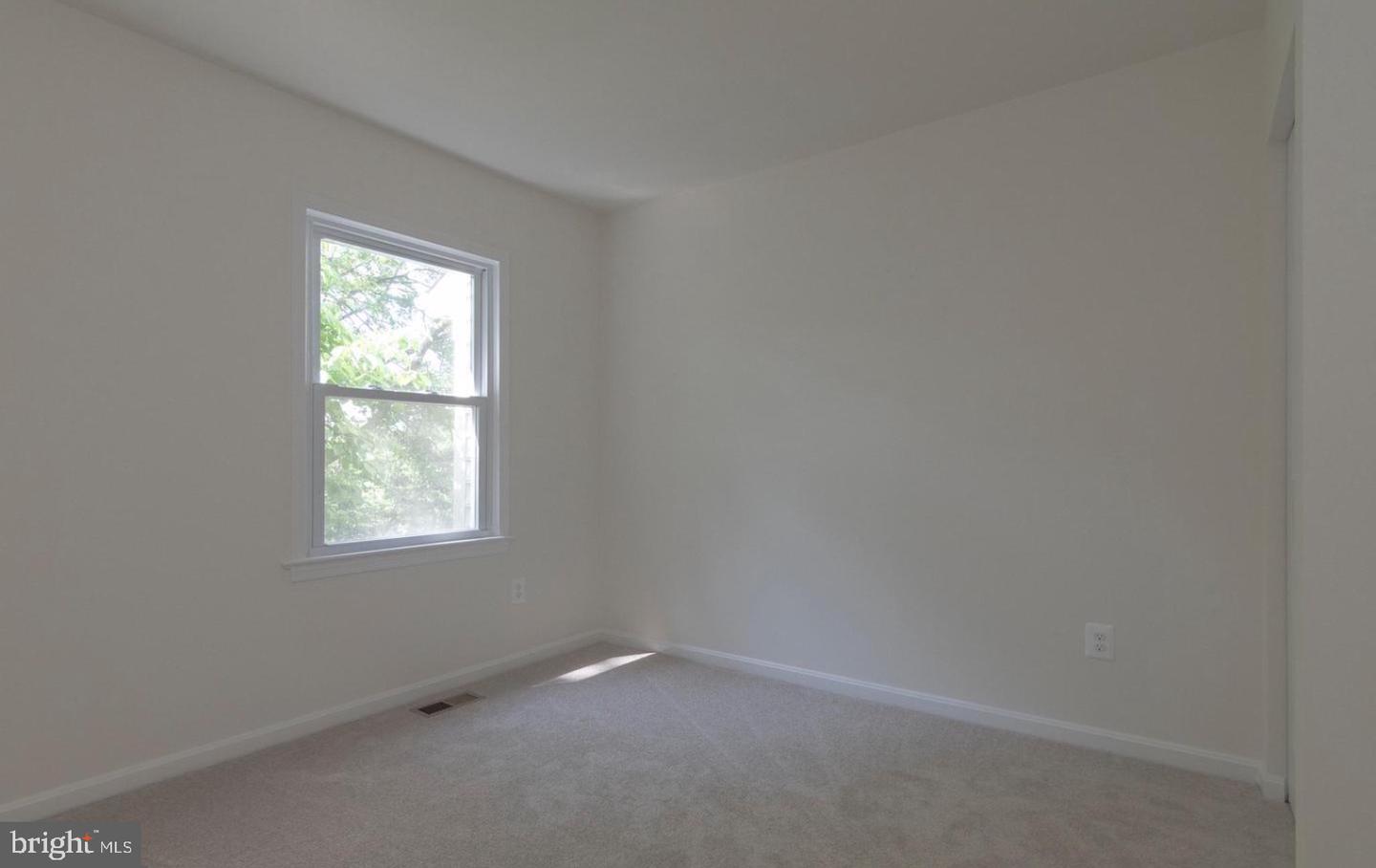 6120 Old Brentford Ct Property Photo 17