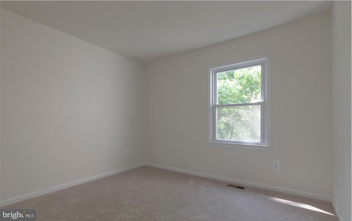 6120 Old Brentford Ct Property Photo 18