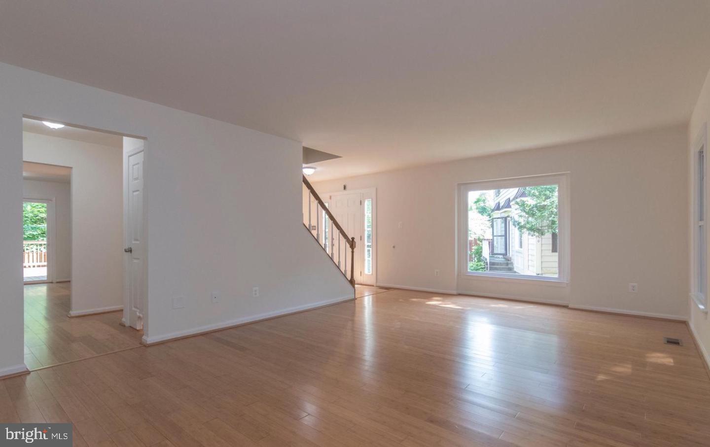 6120 Old Brentford Ct Property Photo 24