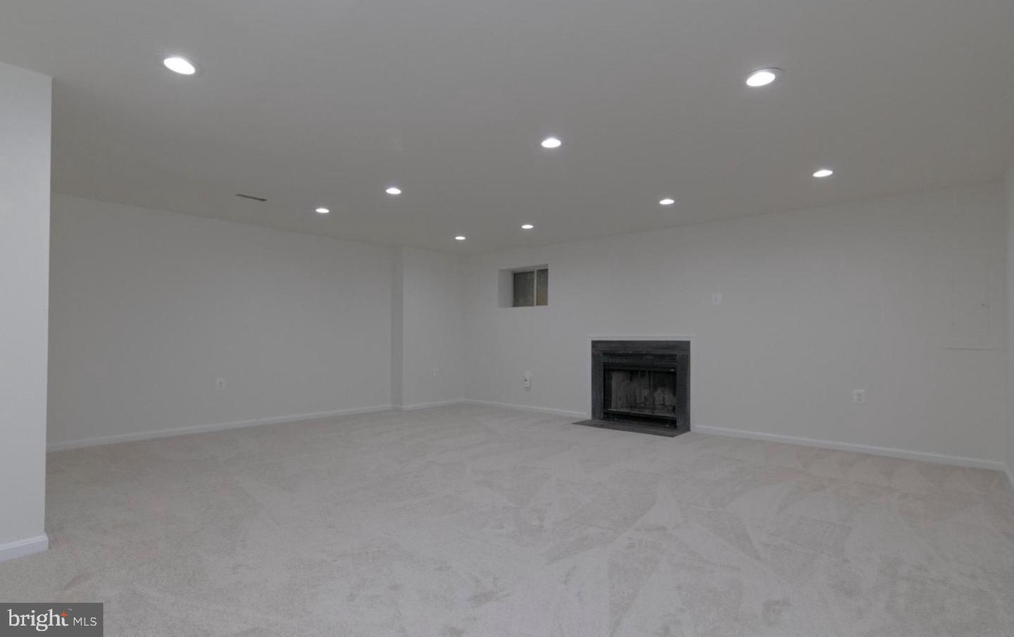 6120 Old Brentford Ct Property Photo 41