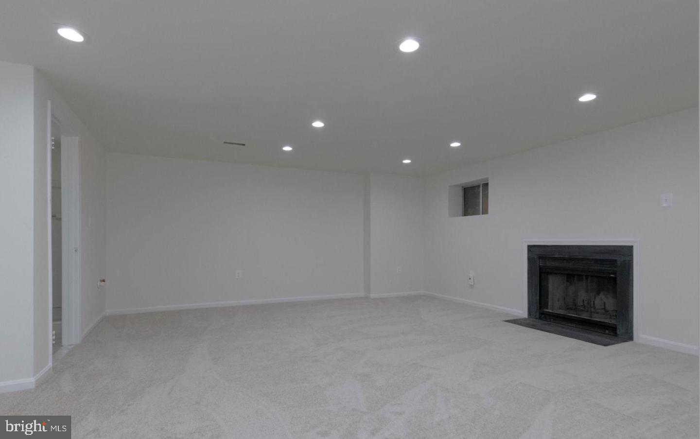 6120 Old Brentford Ct Property Photo 42