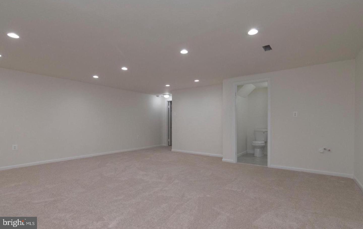 6120 Old Brentford Ct Property Photo 43