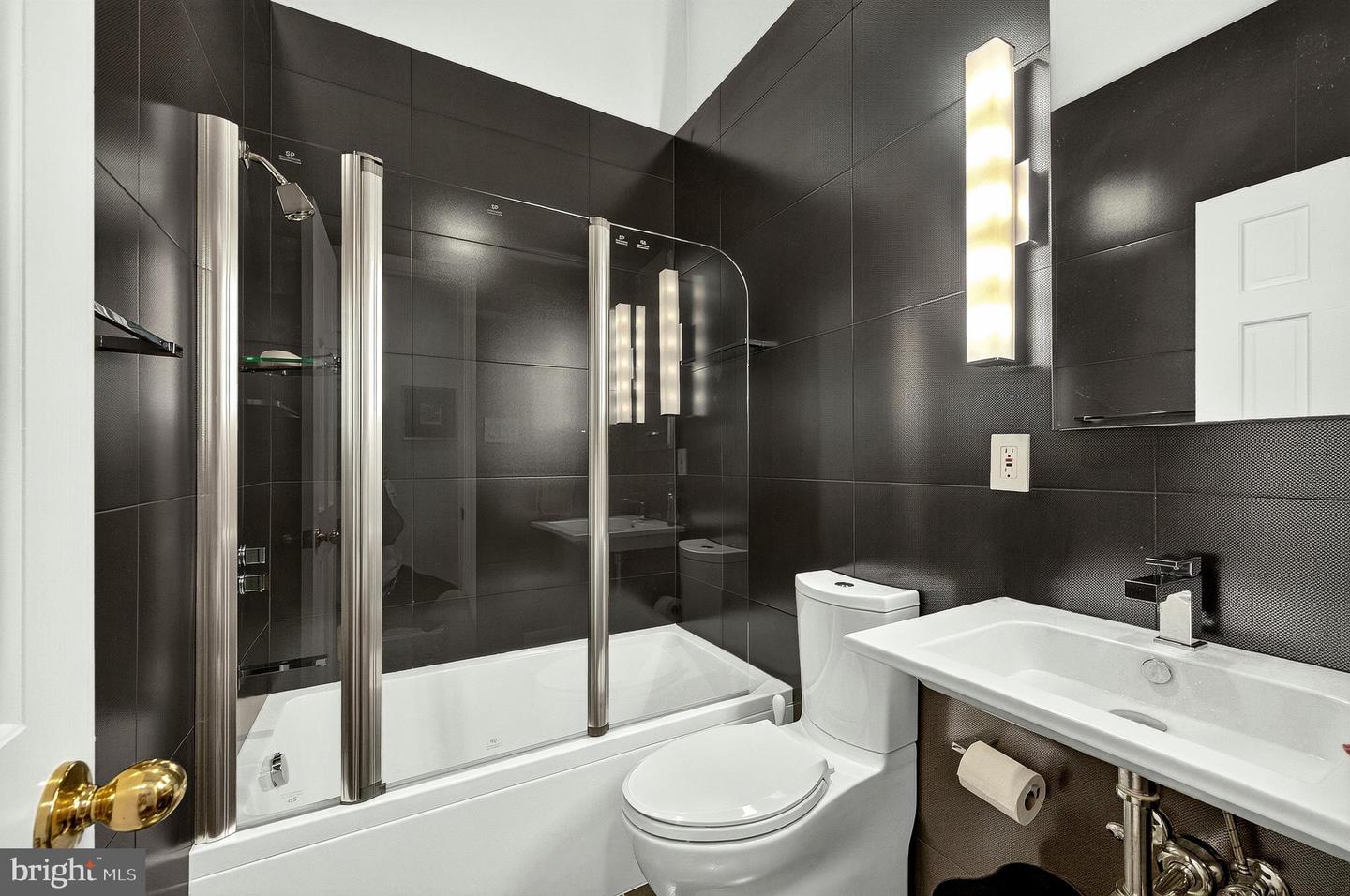 7124 Thrasher Road Property Photo 25
