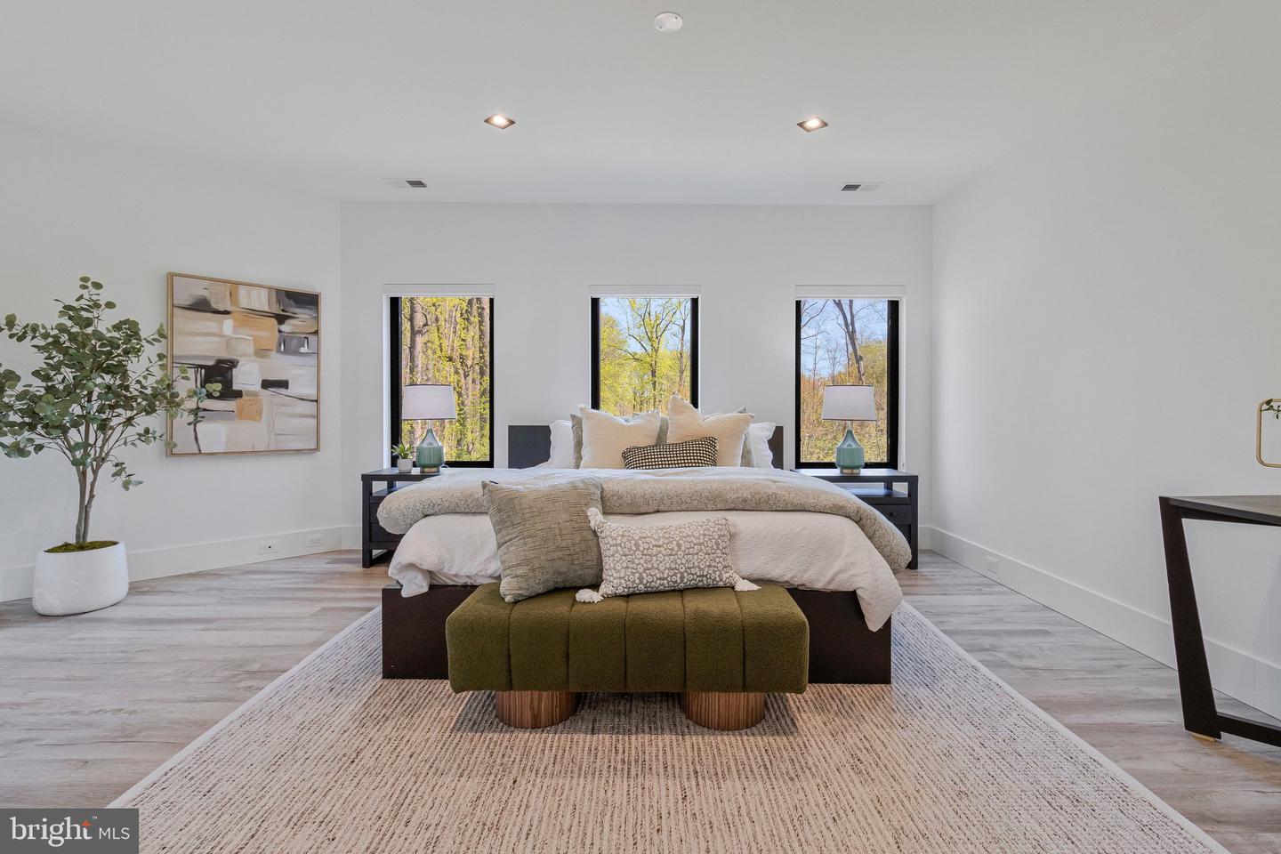 3525 Glenbrook Rd Property Photo 45