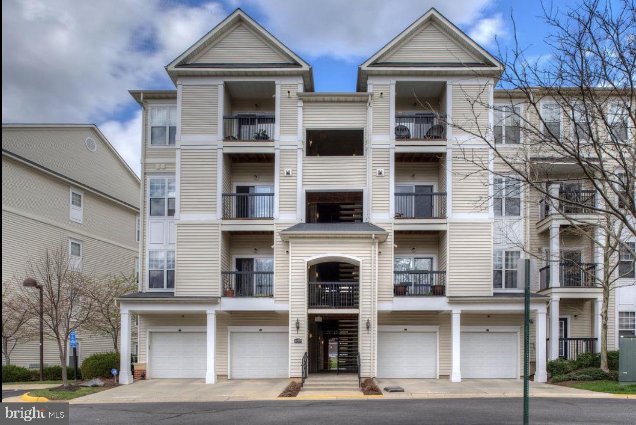 11377 Aristotle Dr #10-304 Property Photo 2