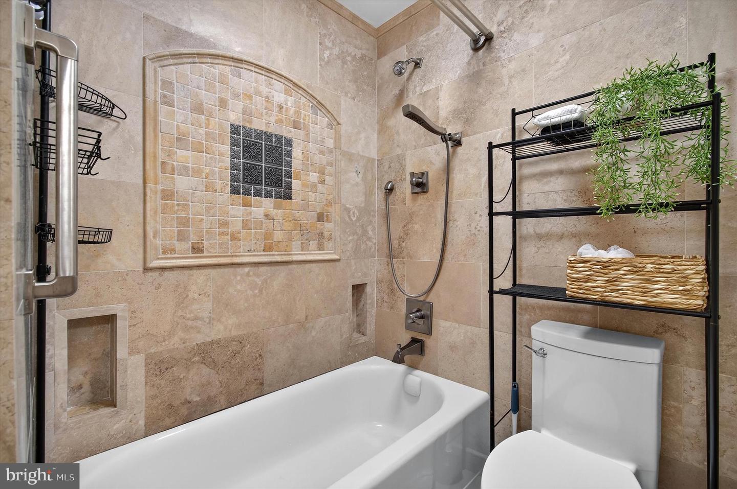 5621 Ravenel Ln Property Photo 12