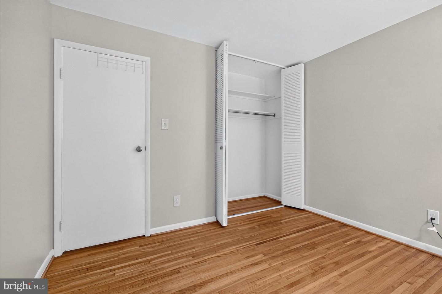 5621 Ravenel Ln Property Photo 19