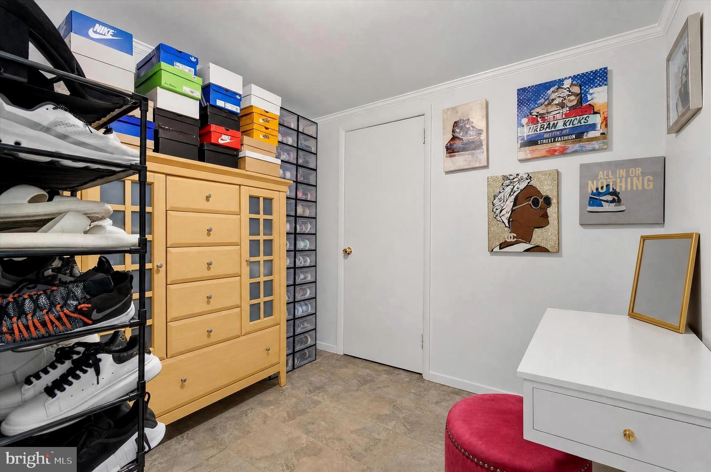 5621 Ravenel Ln Property Photo 26