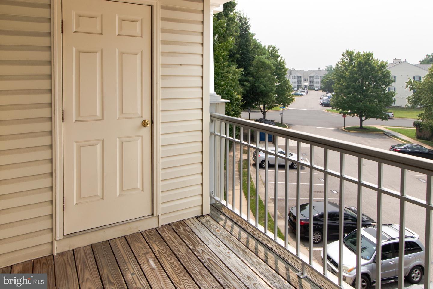 7505 Calderon Ct #j Property Photo 23