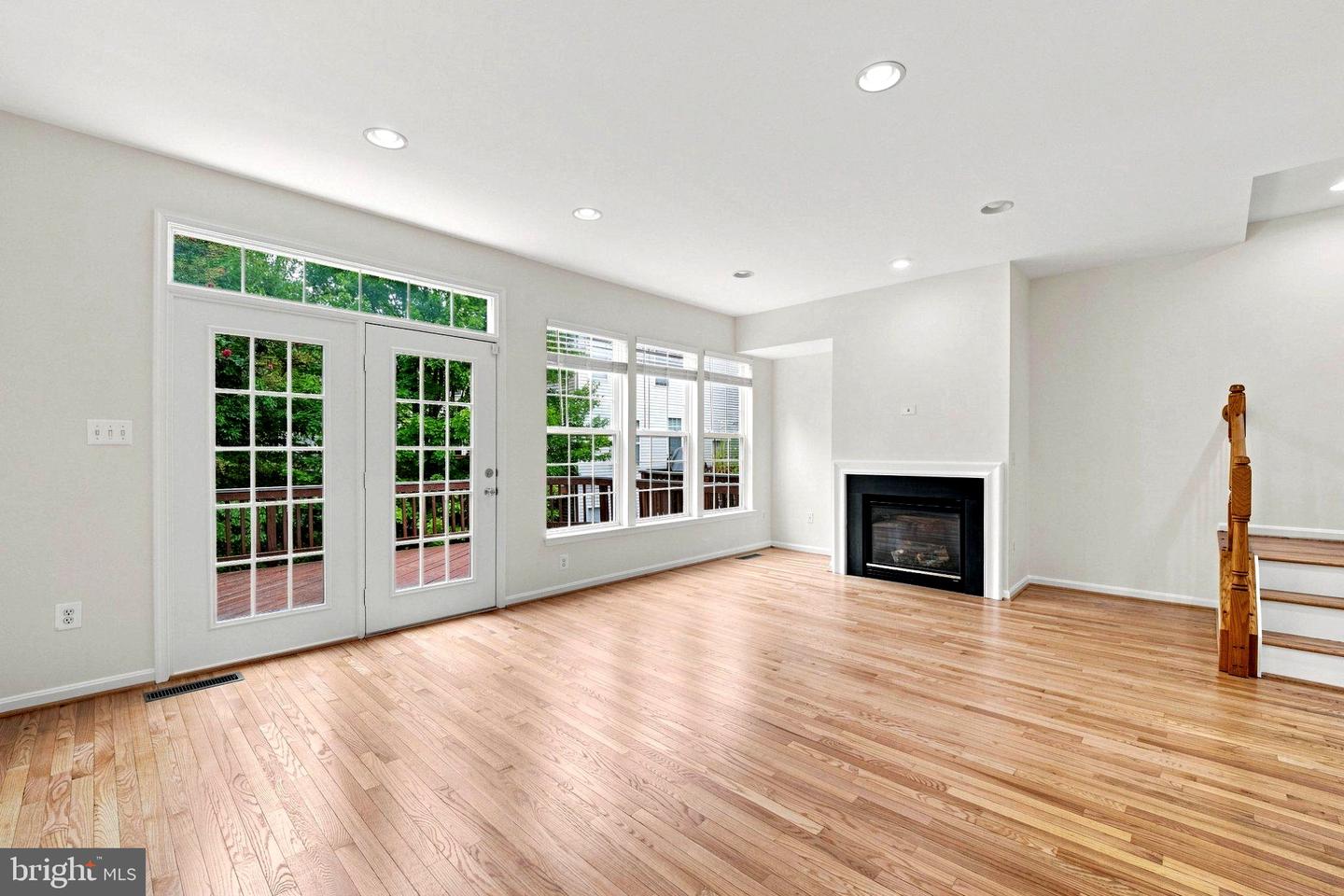 8557 Wyngate Manor Ct Property Photo 18