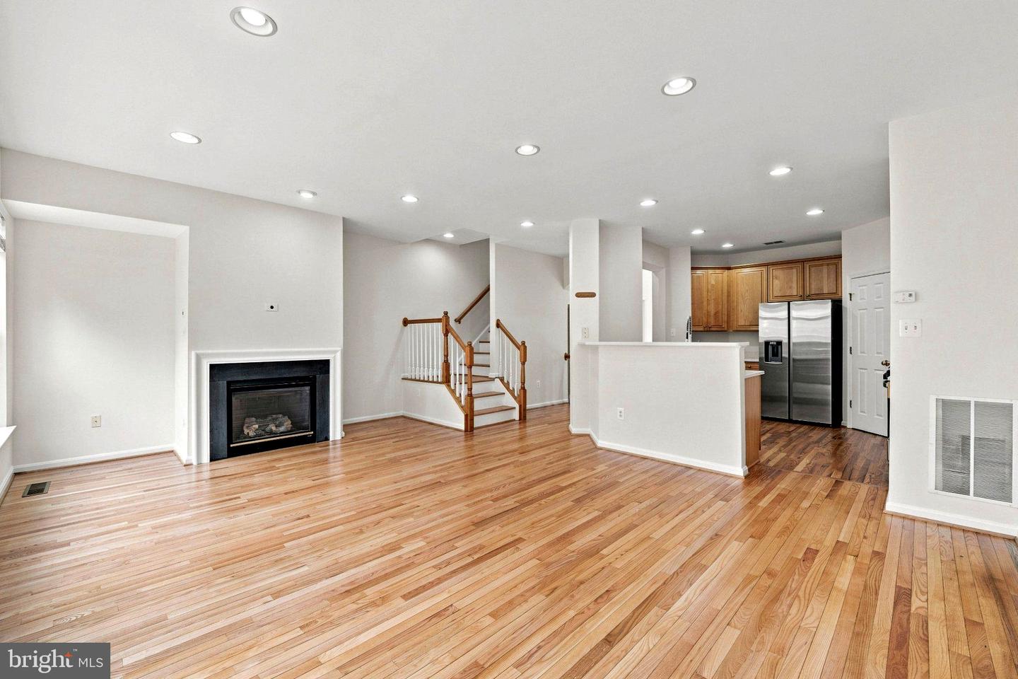 8557 Wyngate Manor Ct Property Photo 21