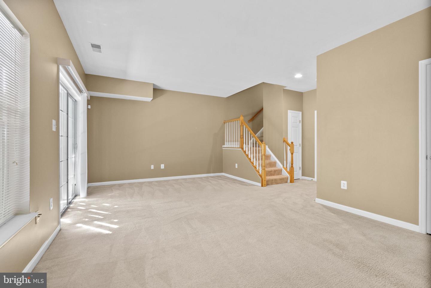 8557 Wyngate Manor Ct Property Photo 24