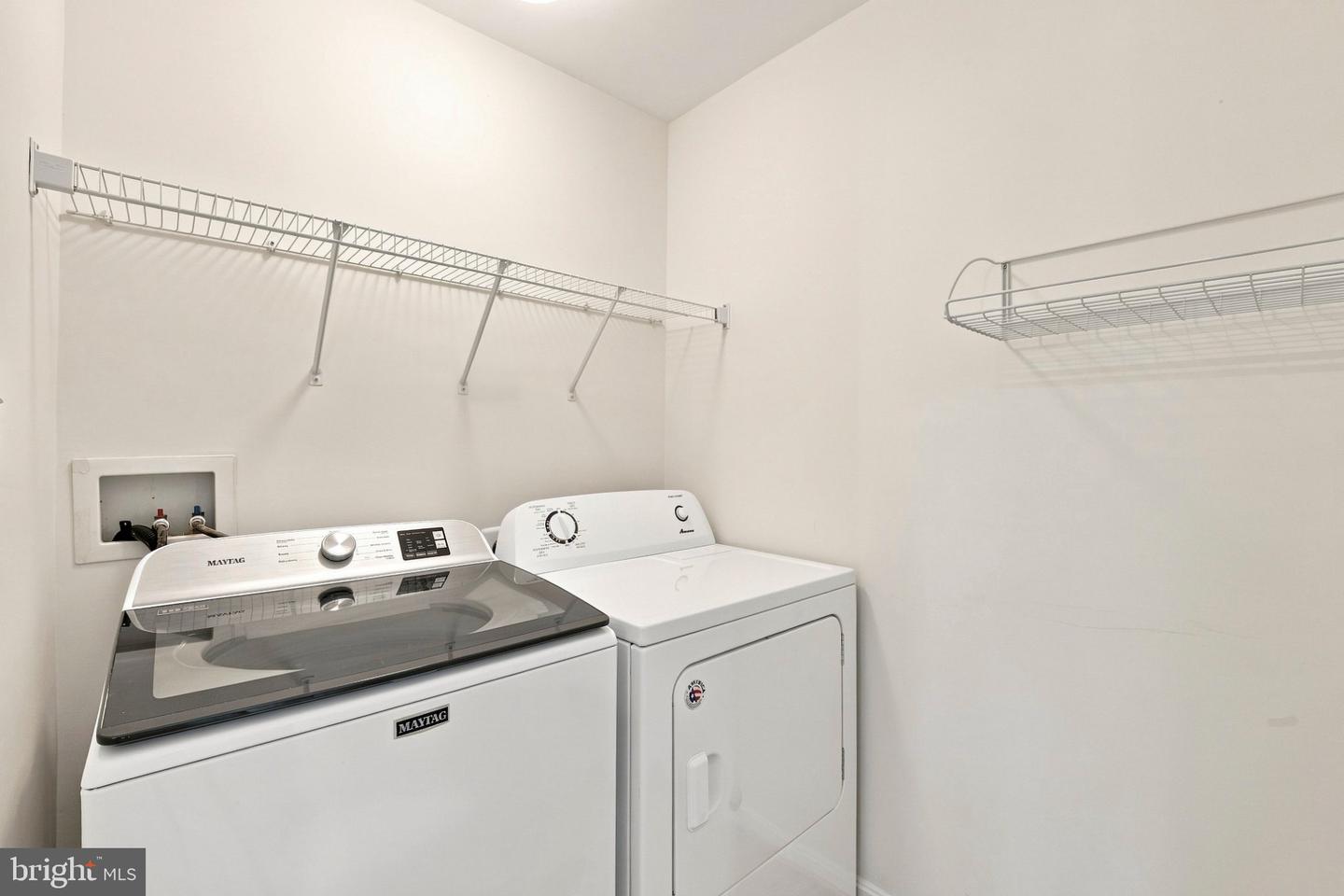 8557 Wyngate Manor Ct Property Photo 35